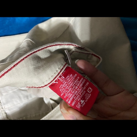 Never Worn Push up Khaki Skinny Pants - Picture 5 of 7